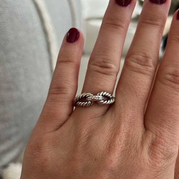 David Yurman Cable Loop Band Ring in Sterling Silver with Pavé Diamonds - Picture 3 of 9